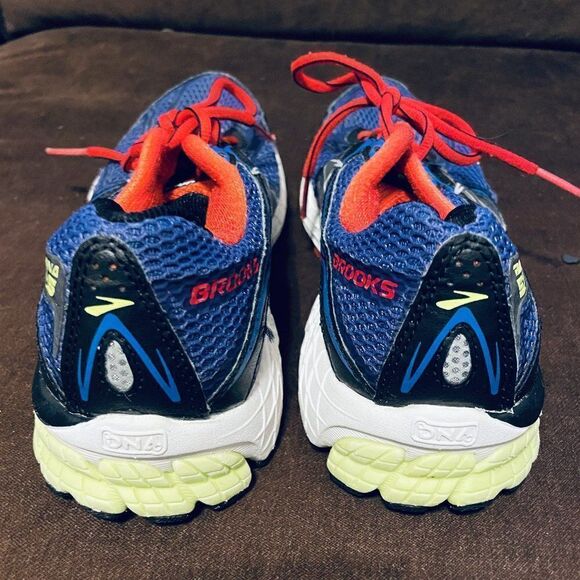 Excellent Brooks Mens Running Shoes Ravenna 5 Navy Blue Red Black 8 US 41 EUR - Picture 4 of 9